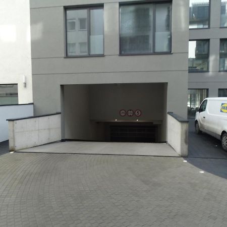Black&White Apartment Bis - Male Garbary 8 Poznan Exterior photo